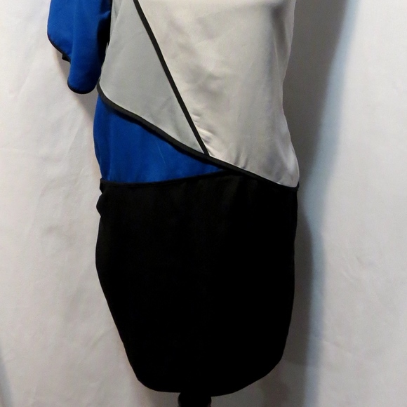 VERY J - Picture 3 of 4